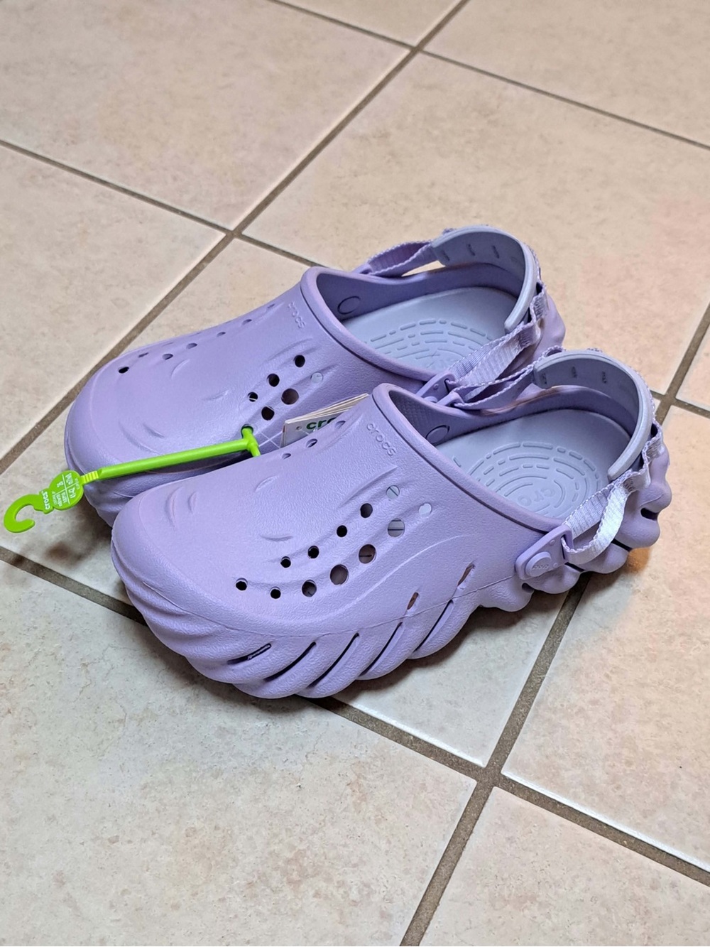 Crocs Echo Clog Croc - Lavender - Women's sz 10 / Men's sz 8